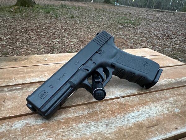 Glock 17 Gen3 9MM - Image 2