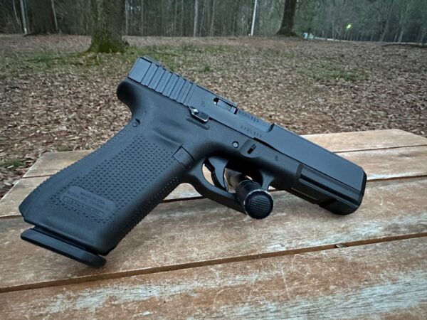 Glock 17M Gen5 FBI 9MM NS - Image 4