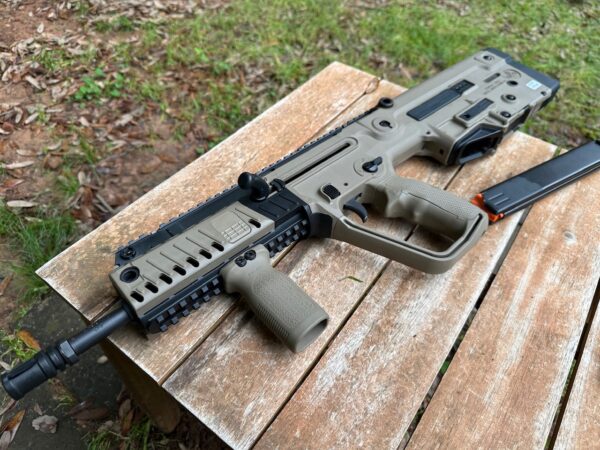 IWI Tavor X95 9MM FDE - Image 2