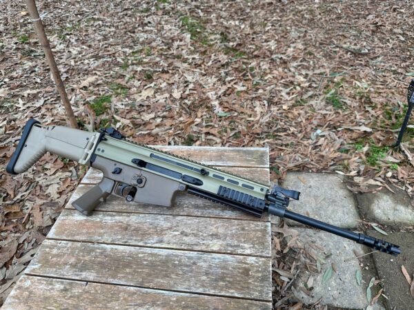 FN SCAR 17S FDE 308WIN - Image 3