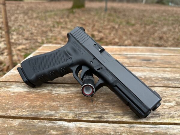 Glock 17 Gen4 9MM Night Sights - Image 4