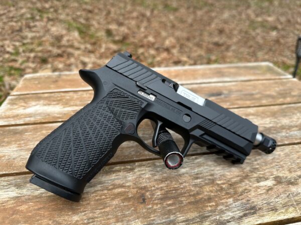 Sig Sauer P320 9MM TB - Image 3