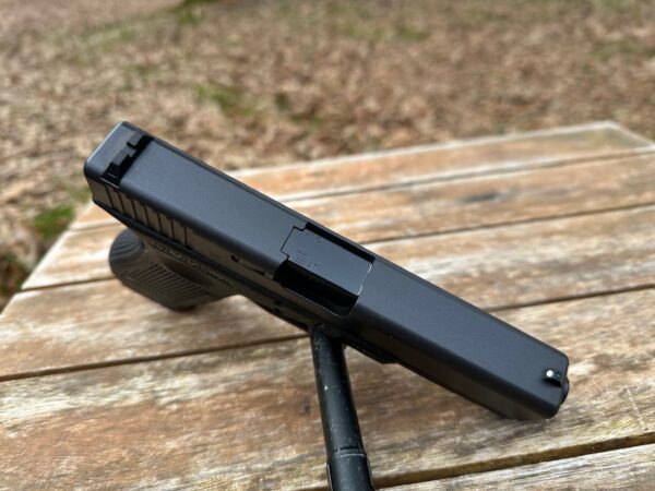 Glock 22 Gen4 40S&W - Image 3