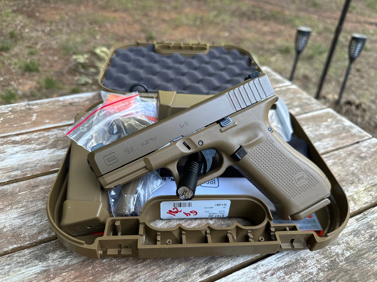 Glock 19X 9MM FDE NS