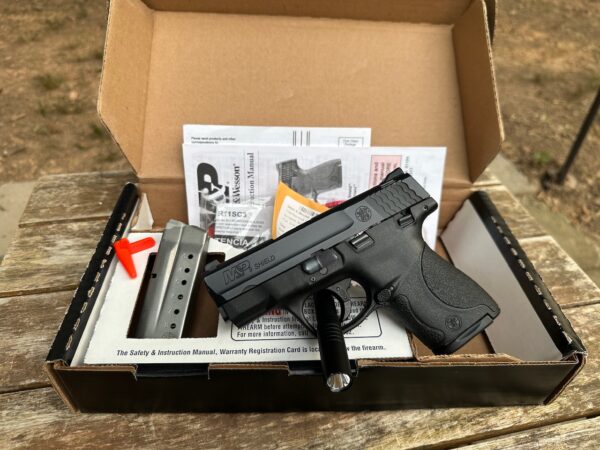 Smith & Wesson M&P Shield 9MM