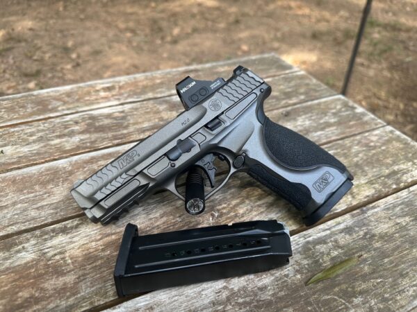 S&W M&P9 2.0 Metal 9MM Holosun 507K