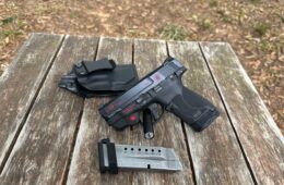 S&W M&P Shield 2.0 9MM Crimson Trace