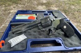 Colt Anaconda 44Mag Old Issue